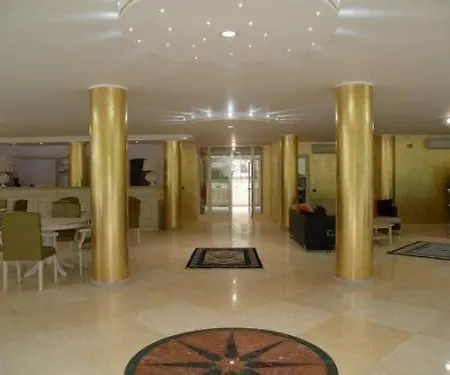 Hotel Relais Du 4*