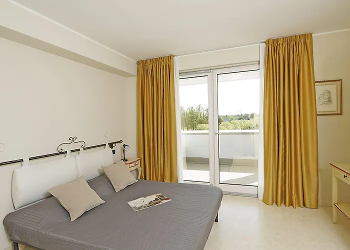 Relais Du 4*